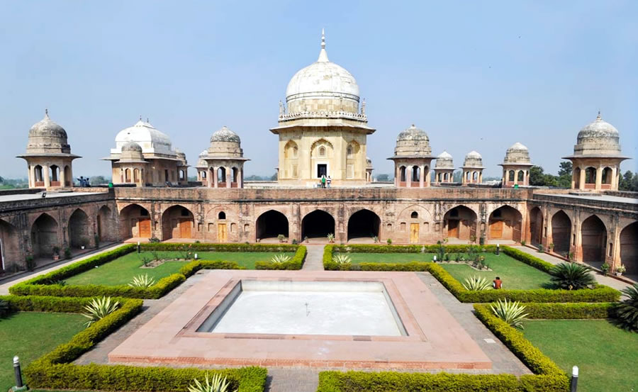 sheikh chehli tomb